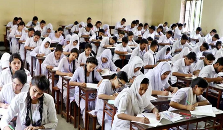 আগামী বছর এসএসসি পরীক্ষা হবে পাঁচ ঘণ্টার