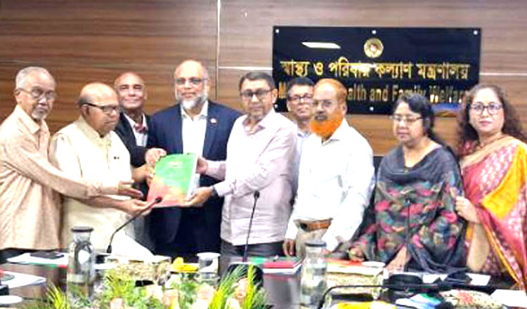 স্বাস্থ্য খাত সংস্কার কমিশনের প্রস্তাব বাস্তবায়নে আলোচনা করলেন স্বাস্থ্যমন্ত্রী