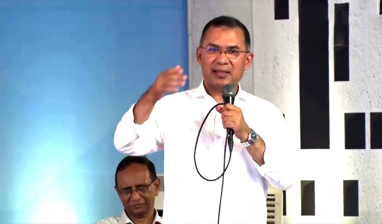 এনপি সরকারই পদ্মা ব্যারাজ ও তিস্তা ব্যারাজের কাজে হাত দেবে: প্রধানমন্ত্রী