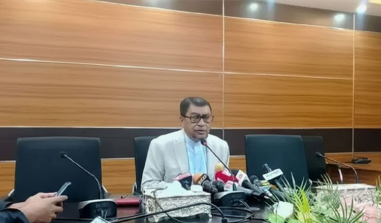 ডিউটি এড়িয়ে চেম্বারে রোগী দেখা যাবে না: স্বাস্থ্যমন্ত্রী