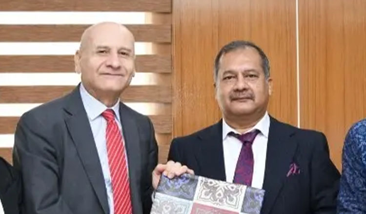 ইতালি সরকারের কাছে বেশি বাংলাদেশি অভিবাসী গ্রহণের আহ্বান তথ্যমন্ত্রীর