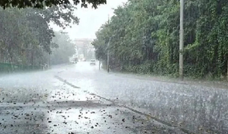 বিভিন্ন স্থানে বৃষ্টি হতে পারে, তাপমাত্রা কমার পূর্বাভাস