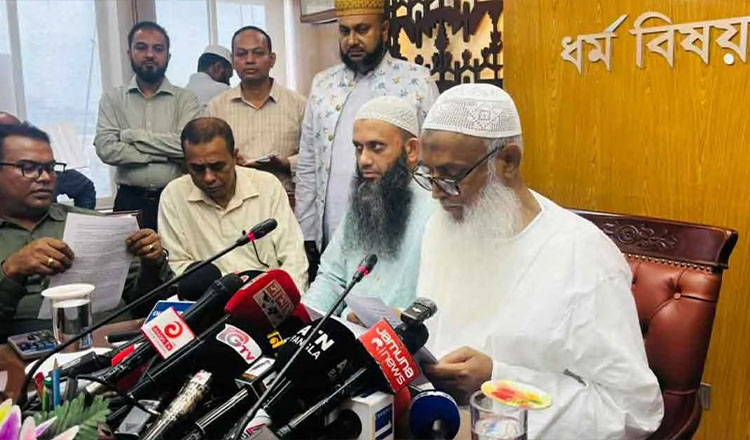 হাজিদের হজের অব্যয়িত অর্থ ফেরত দেওয়া হবে: ধর্মমন্ত্রী