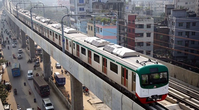 উত্তরা-মতিঝিল রুটে মেট্রোরেল চলবে রাত সাড়ে ৮টা পর্যন্ত