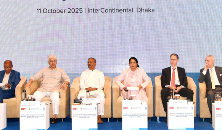 বিশ্বব্যাপী পরিবেশ এবং মানবাধিকার রক্ষাকারীদের সুরক্ষা নিশ্চিত করতে হবে: পরিবেশ উপদেষ্টা