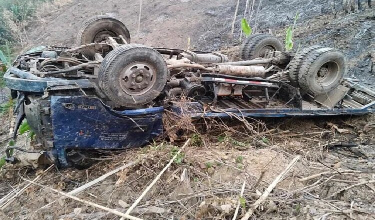 সাজেকে নিয়ন্ত্রণ হারিয়ে খাদে পড়ল ট্রাক, নিহত ৯