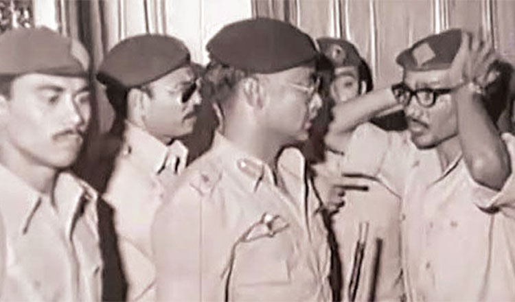 দেশব্যাপী নানা আয়োজনে উদ্‌যাপিত জাতীয় বিপ্লব ও সংহতি দিবস