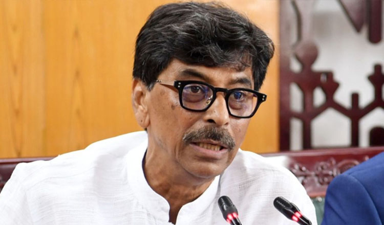 কৃষিপণ্যে আমদানিনির্ভরতা থেকে পর্যায়ক্রমে বেরিয়ে আসার আশ্বাস কৃষিমন্ত্রীর