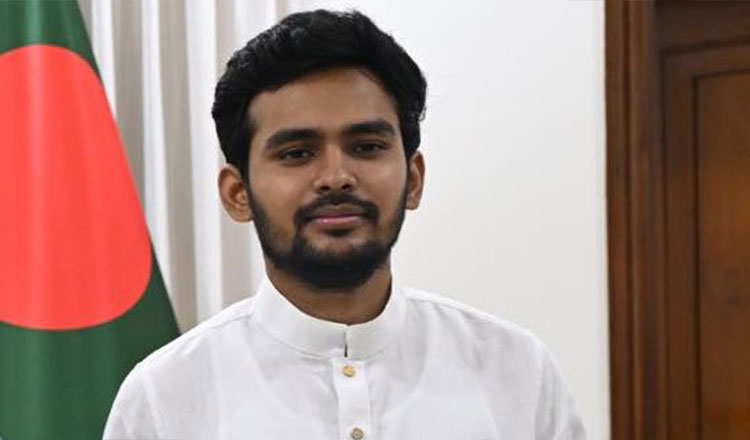 দ্রুত ব্যবস্থা না নিলে সবাই দায় এড়াতে পারবেন না: আসিফ মাহমুদ