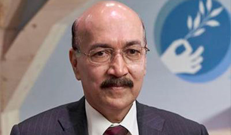 শেখ হাসিনার সামরিক উপদেষ্টা তারিকসহ ১৯ জনের বিরুদ্ধে ৪ মামলা