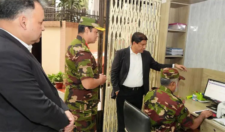 অবসরপ্রাপ্ত সেনা সদস্যদের জন্য ‘এক পদ, এক বেতন’ নীতি কার্যকরের নির্দেশ