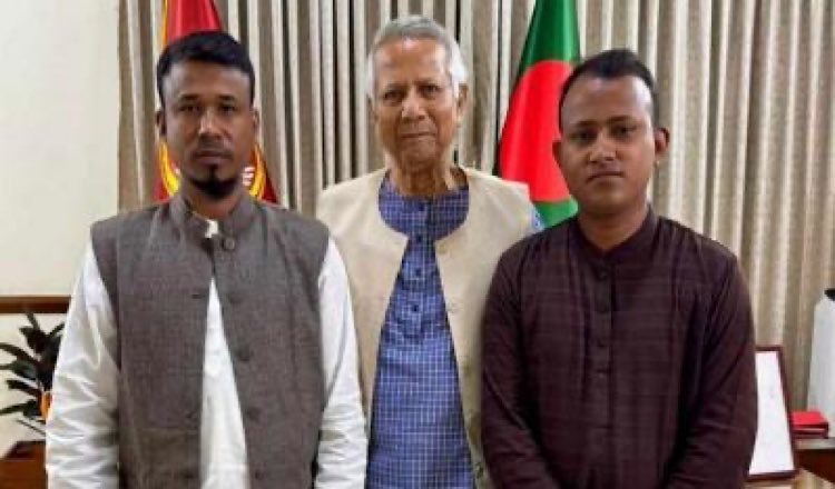 ড. ইউনূসের সঙ্গে শহিদ আবু সাঈদের দুই সহোদরের সাক্ষাৎ