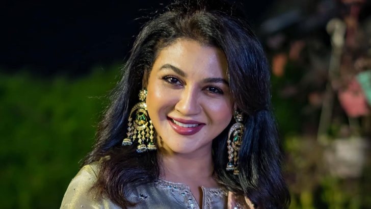 ভূতপরীর সঙ্গে জয়া!