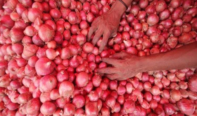ফের বাড়তি পেঁয়াজের দাম!